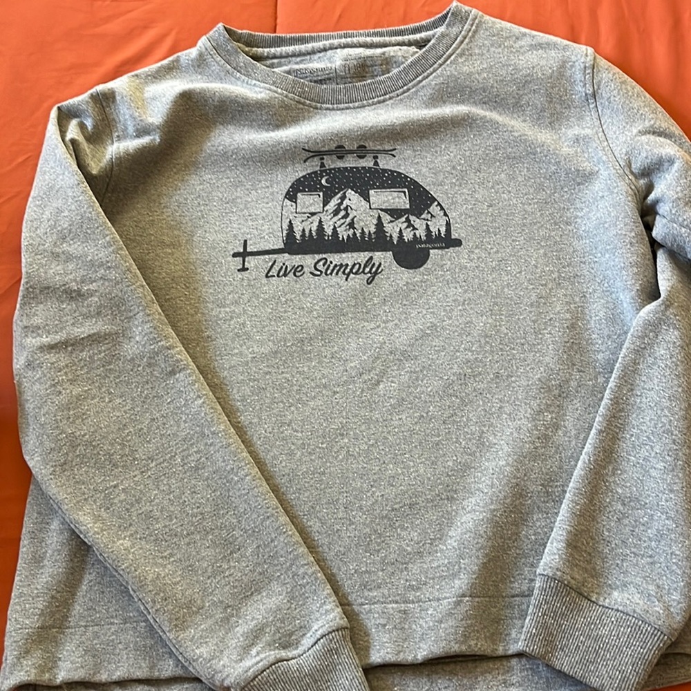 Patagonia Sweatshirt